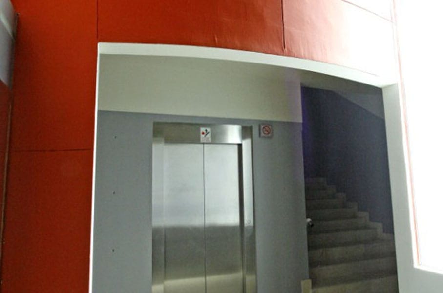 Sports World Tijuana Nacif Serio Arquitectos