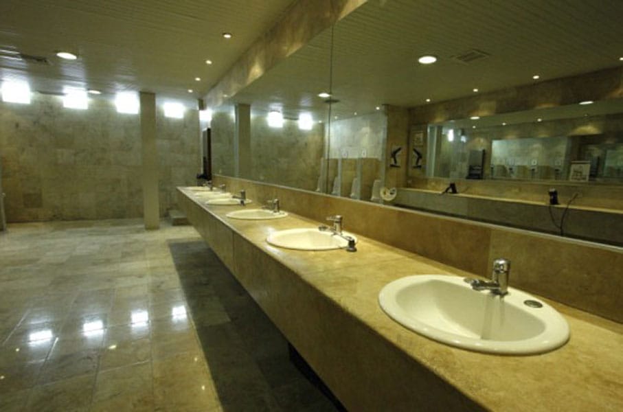 Sports World Tijuana Nacif Serio Arquitectos